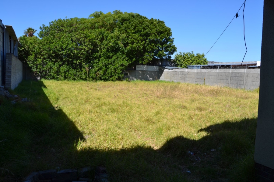 4 Bedroom Property for Sale in Gaylee Western Cape